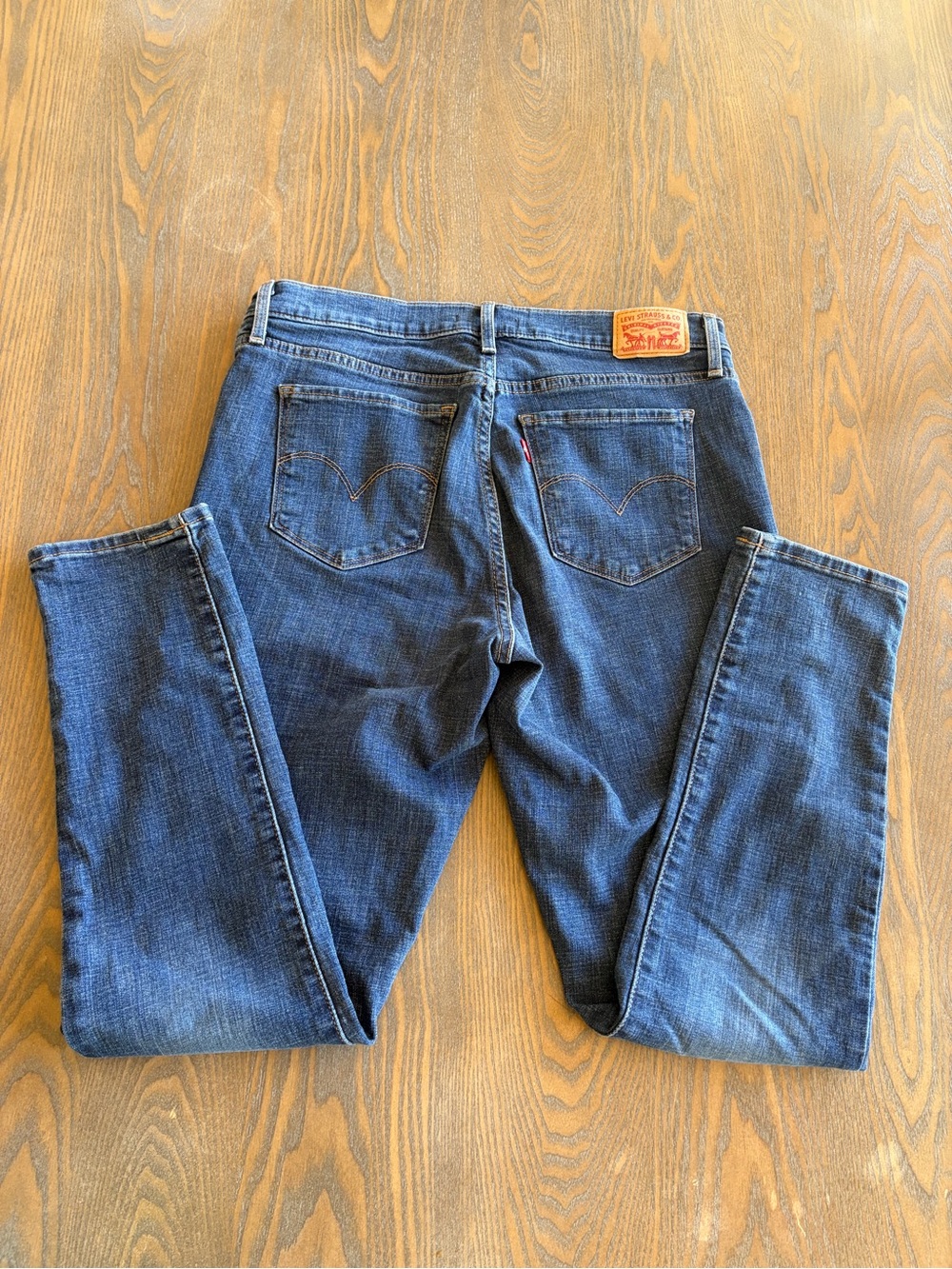 Levi’s 311 Shaping Skinny Jeans Women’s Size 31 Medium Wash Stretch Denim - Picture 4 of 7